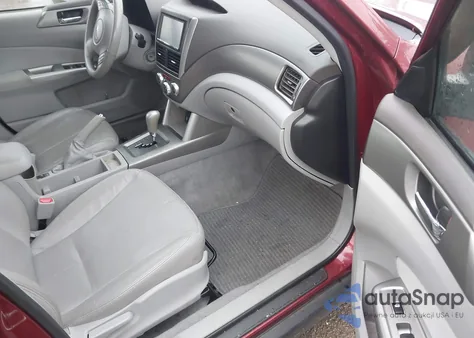 2010 Subaru Forester 2.5X Limited z USA, uszkodzony, nr VIN JF2SH6DC6AH760124